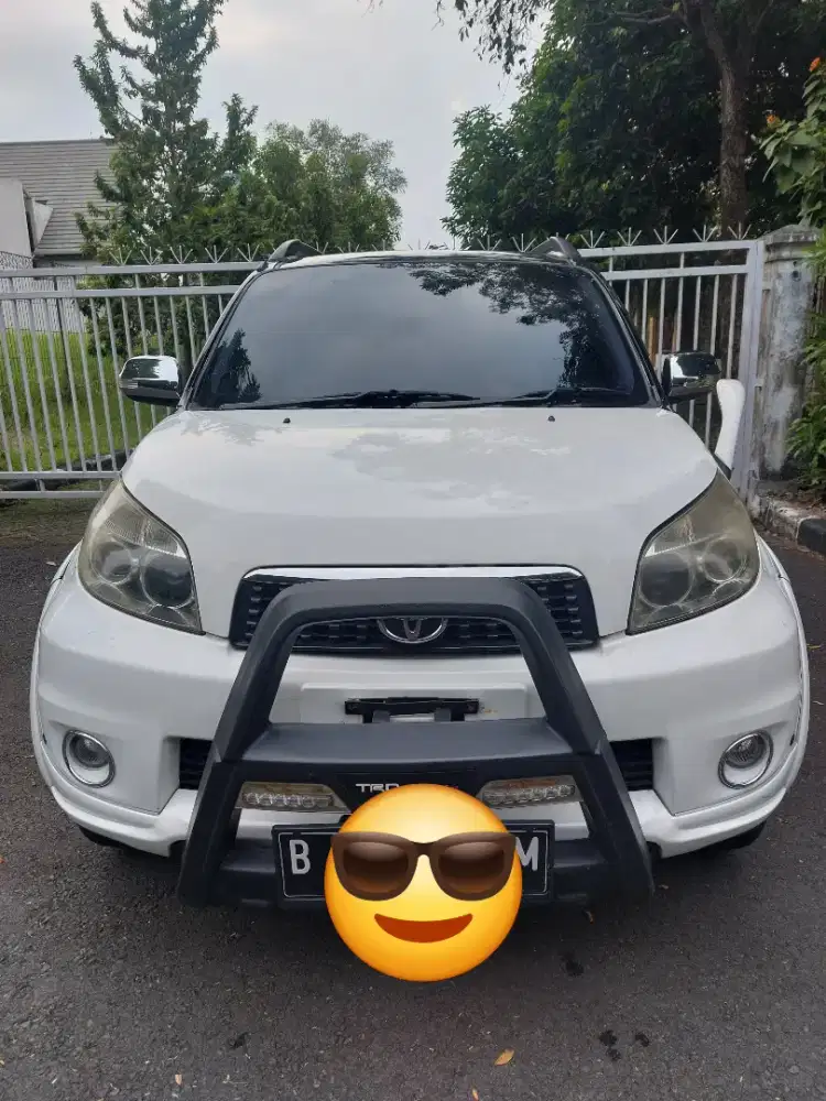 Toyota Rush 2011 Bensin