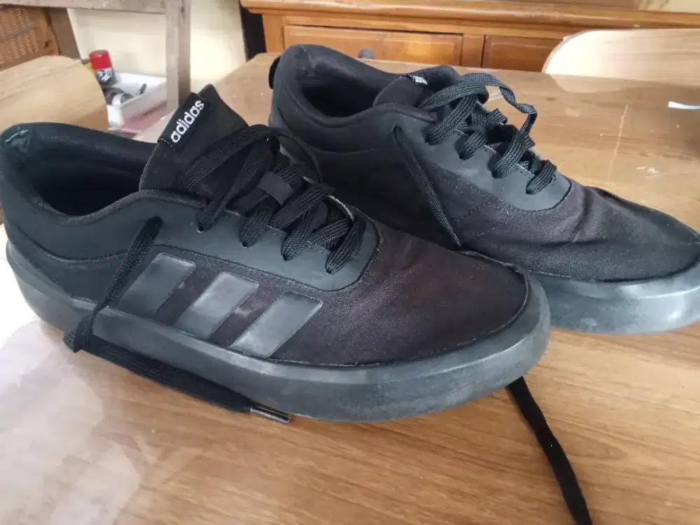 PRELOVED : Adidas Futurevulc Black, Size 10/44, COD Cijantung Dsk