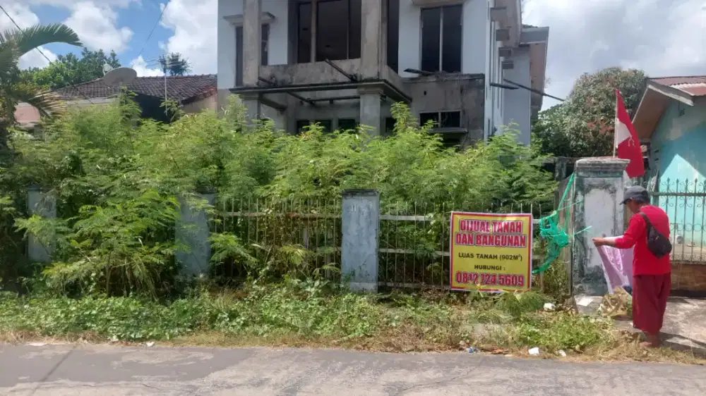 Dijual Rumah dan Bangunan. Design Modern Lokasi di Pusat Kota
