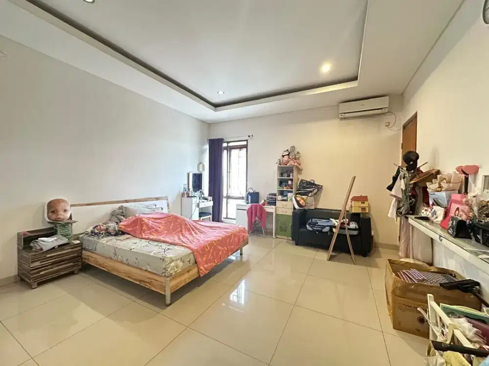 Rumah 2 Lantai Siap Huni di Lokasi Strategis Batununggal Bandung