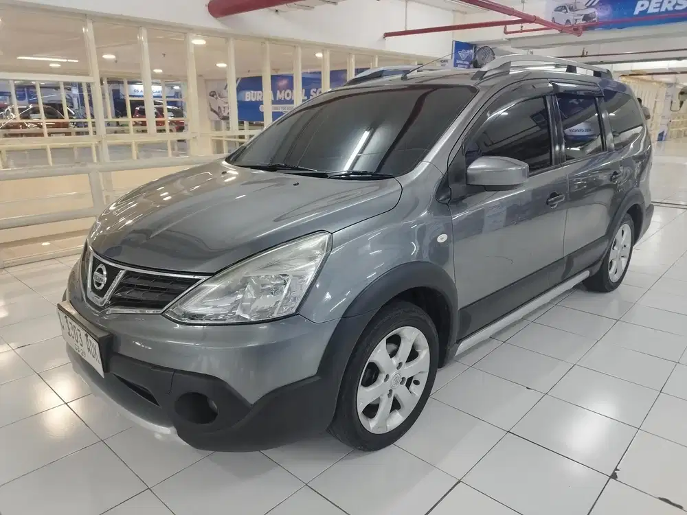 Nissan Grand livina 2013 Bensin