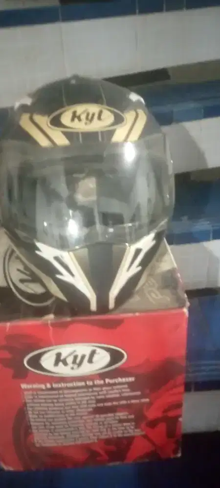 Helm KYT FULL FACE