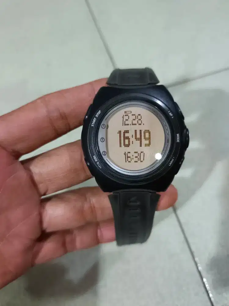 Jam tangan suunto original