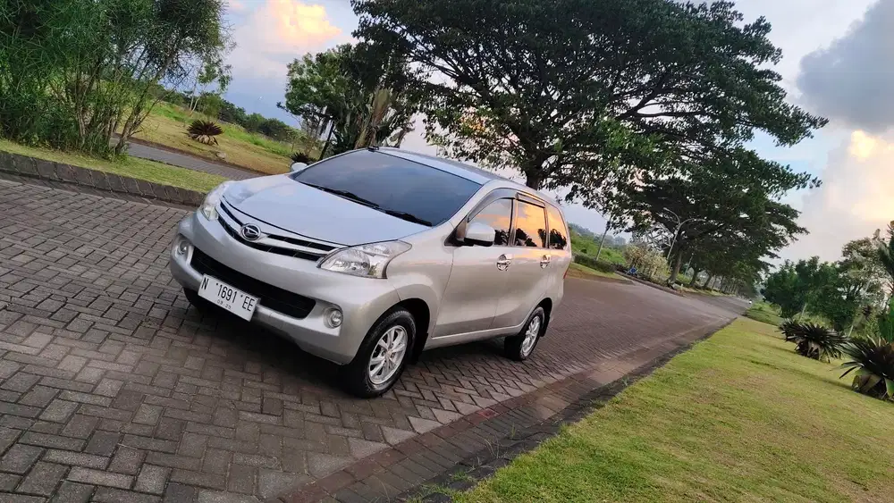 Daihatsu Xenia 2014 Bensin
