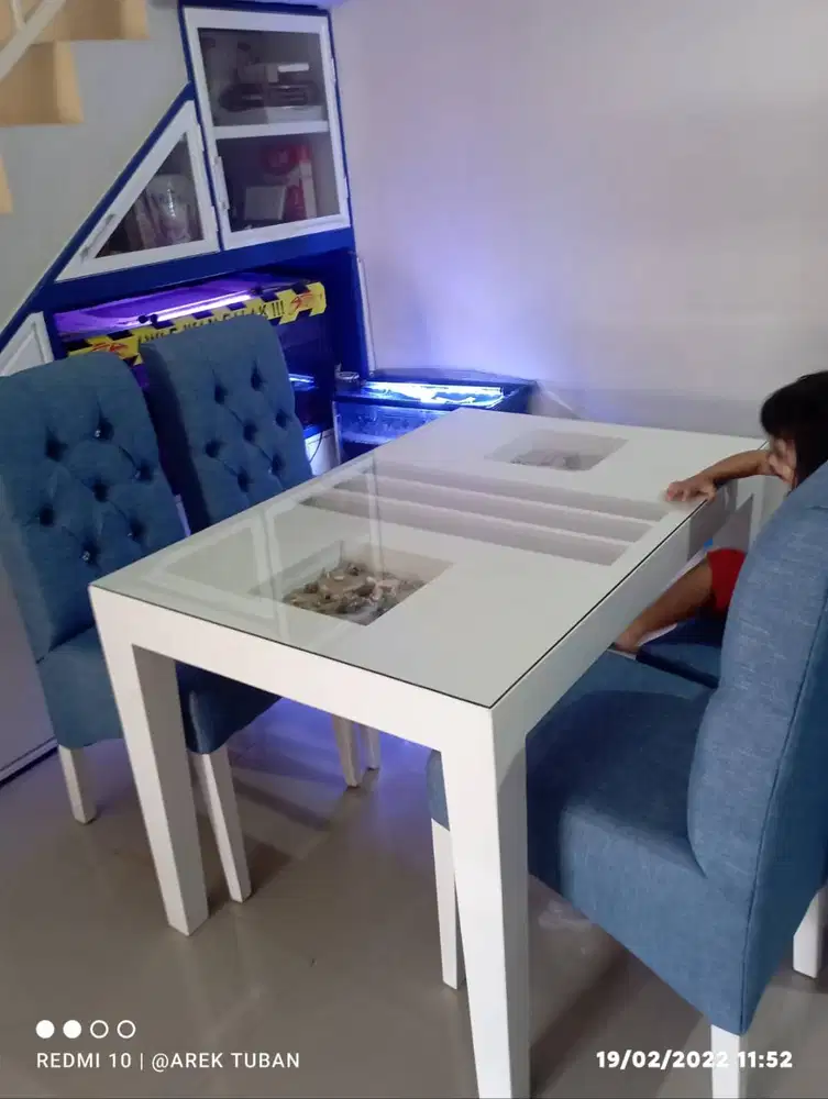 kursi makan + meja duco pasir kerang