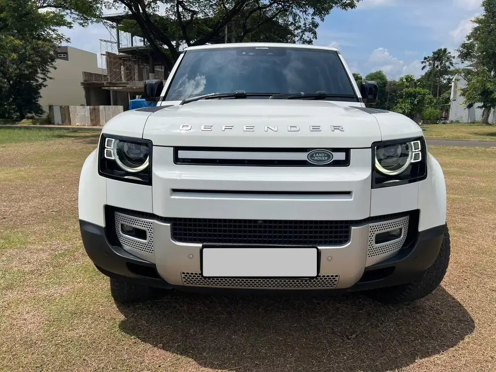 Defender 2.0L CBU 2021 nik 2020