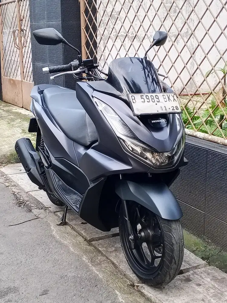 HONDA NEW PCX 160 CBS  PAJAK HIDUP PANJANG