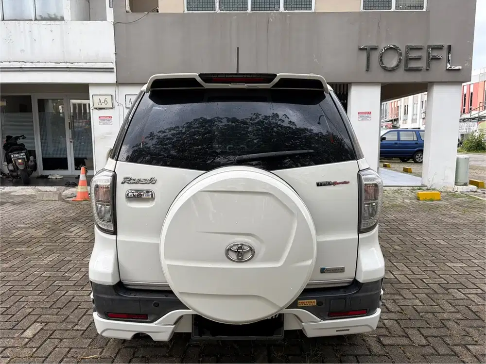 Toyota Rush 2016 Bensin