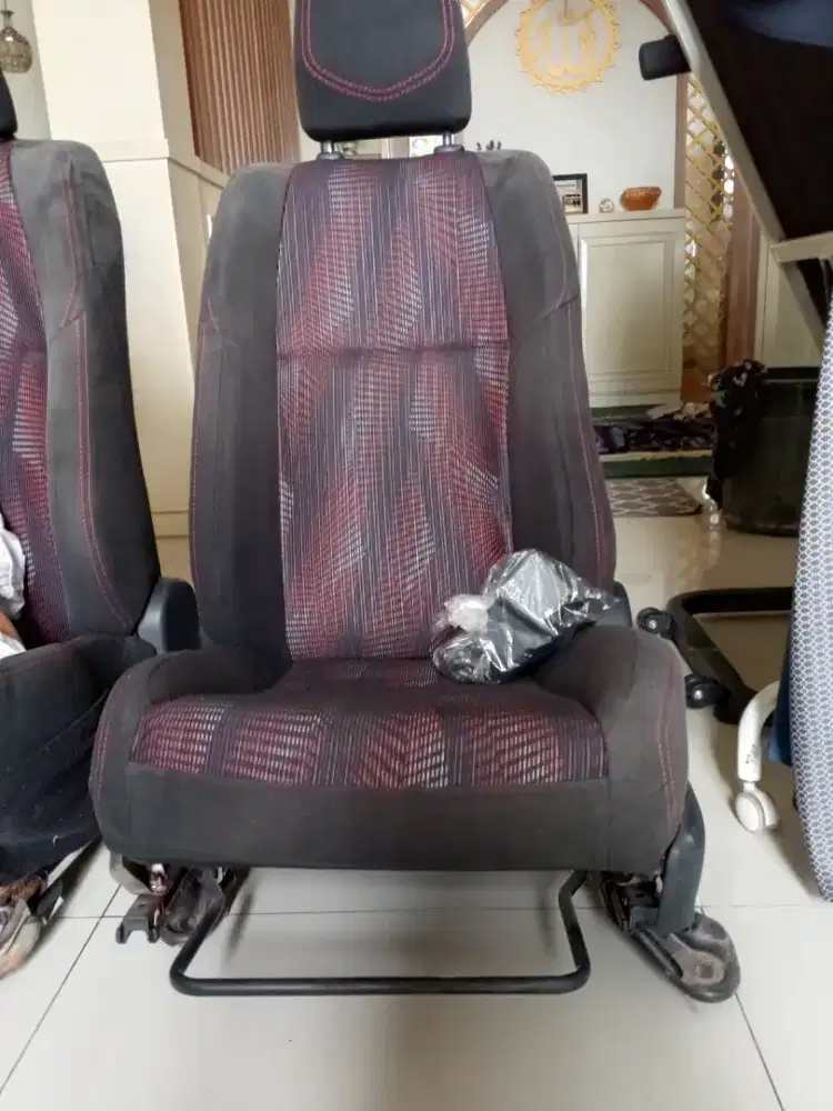 Jok kursi depan oem Yaris TRD Sportivo  ( original Toyota )