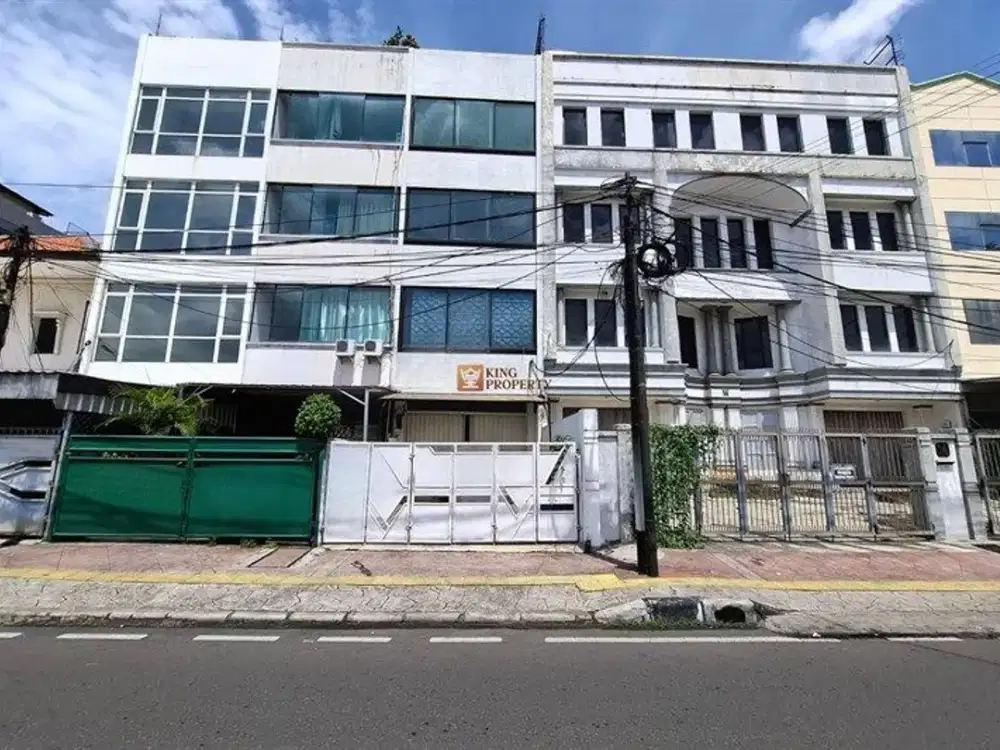 Dijual Ruko strategis di pusat bisnis Cideng, cocok untuk kantor, toko, klinik, atau usaha lainnya, Mudah diakses dari Tanah, Harmoni, Tomang