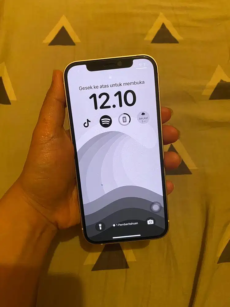 iphone 12 64gb white beacukai