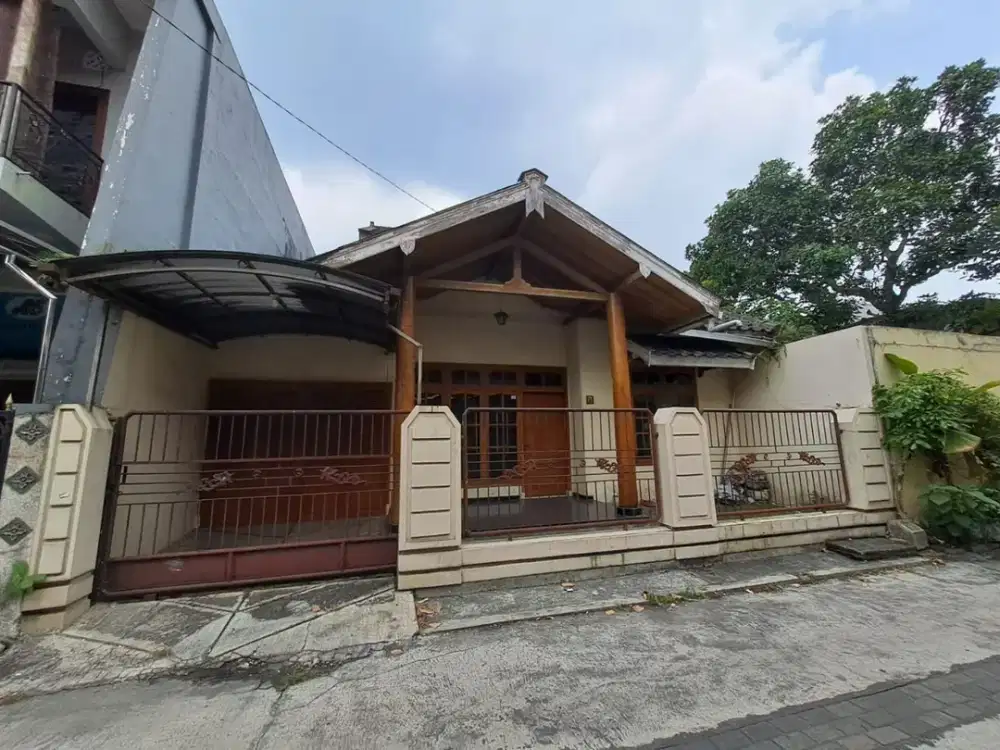 Rumah Terawat Bagus Siap Huni Negotiable di Sukun Malang