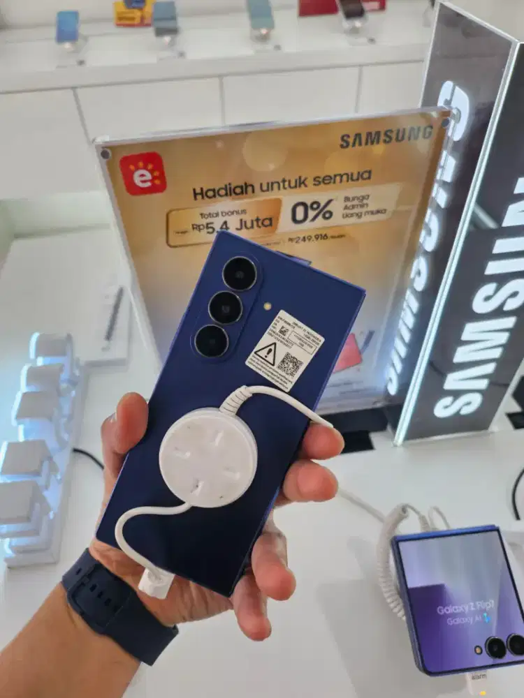 SAMSUNG GALAXYNYA PROMO AKHIR TAHUN BENFIT HINGGA 5JUTAAN