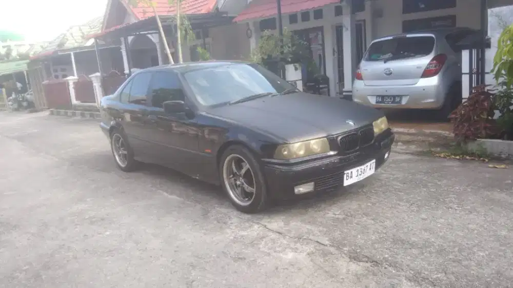 Dijual Cepat BMW E36 323i