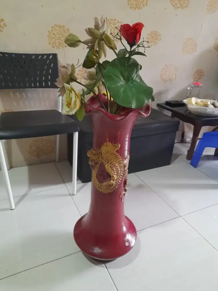 POT BUNGA PAJANGAN RUMAH WARNA MERAH GAMBAR NAGA