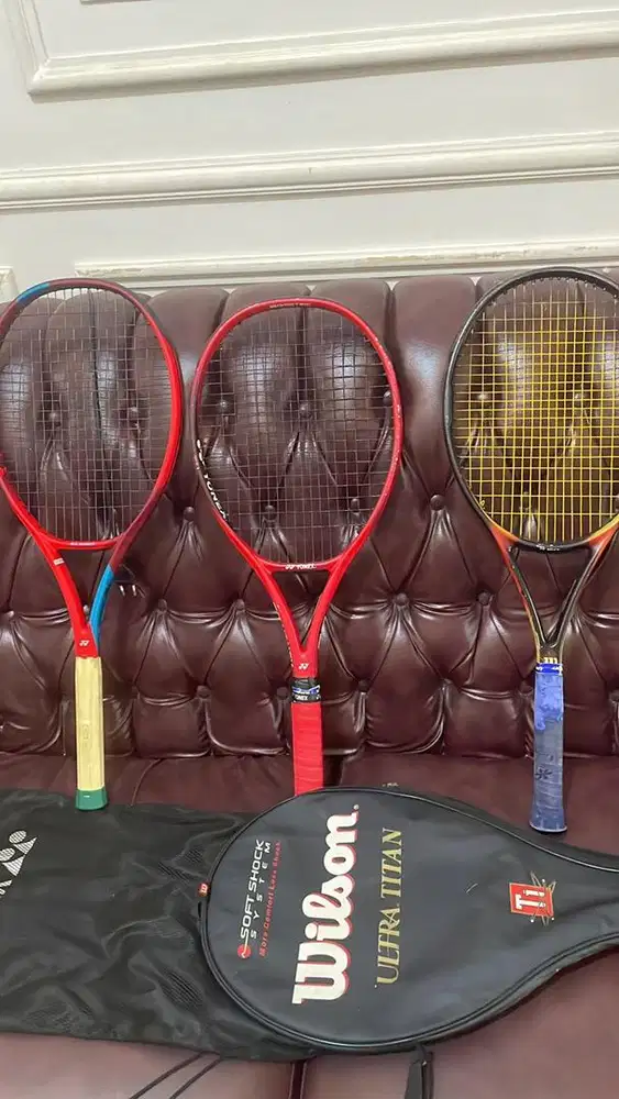 Paket Raket Tenis Yonex & Wilson Original – Kondisi Baik – Siap Pakai