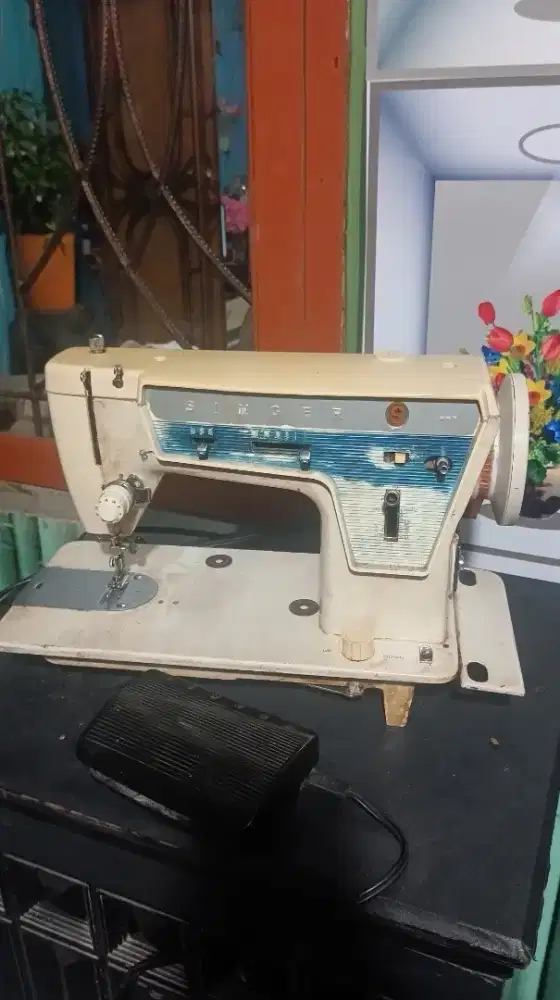 Mesin jahit Singer 287