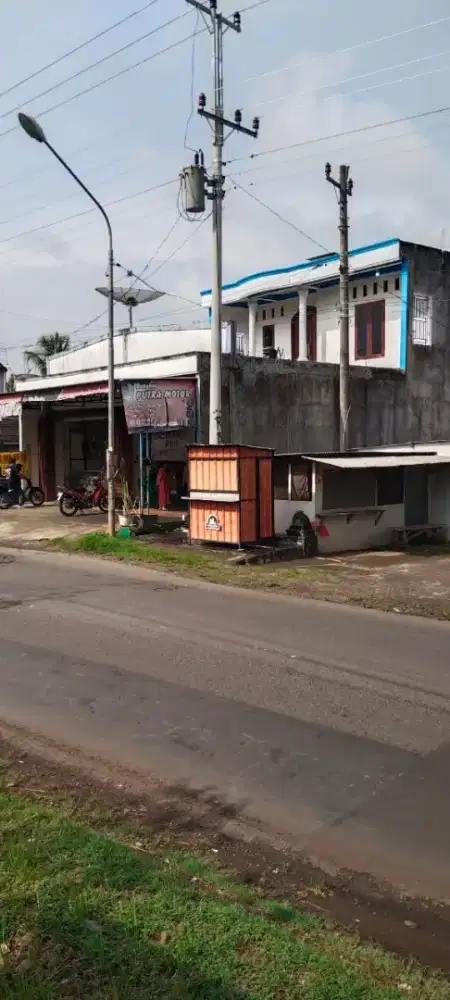 Jual rumah + ruko luas bangunan 250 m'2