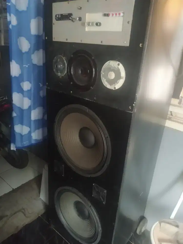 Speaker blouthot 15x2 speaker berqualitas