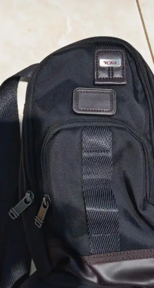 Tas slingbag tumi fife