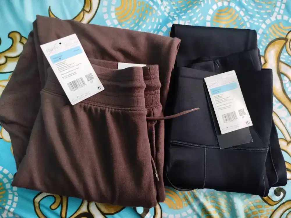 Celana legging & jogger pant original nike edisi BU