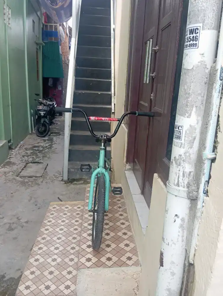 Di jual sepeda BMX