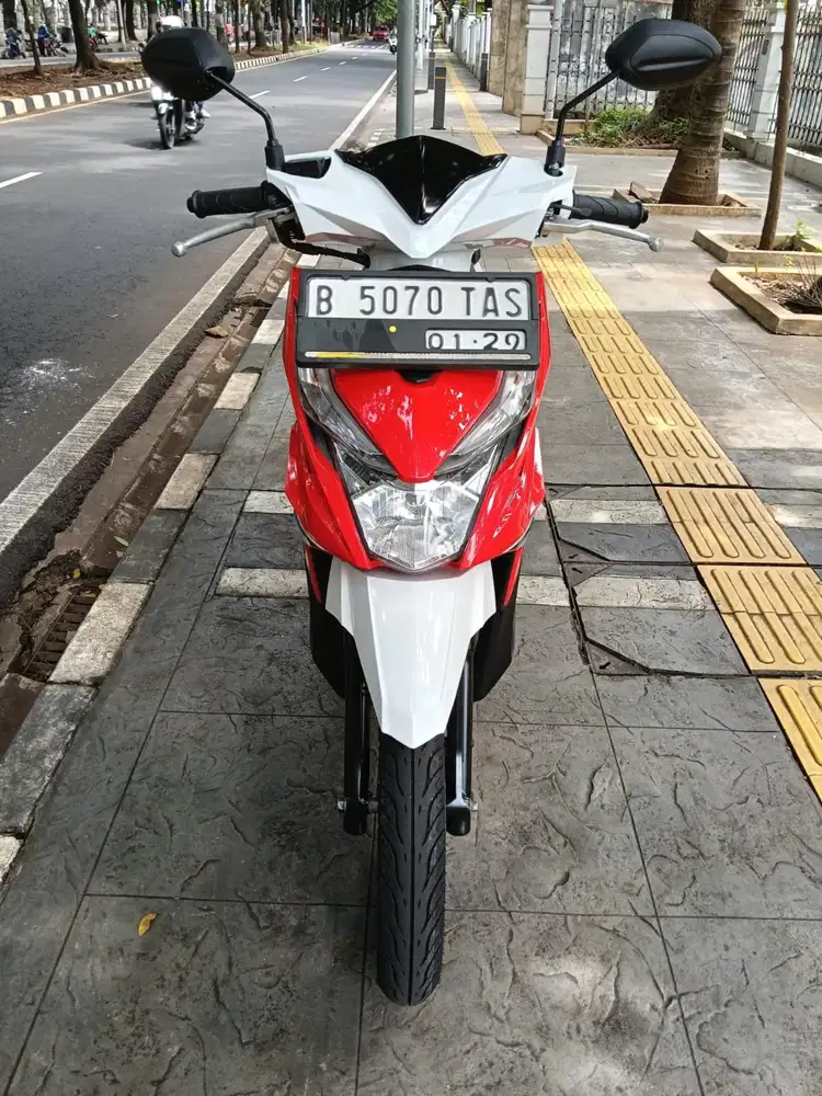 DP MINIM 1.500 CASH KREDIT HONDA BEAT ECO CBS FI THN 2019 PAJAK IDUP