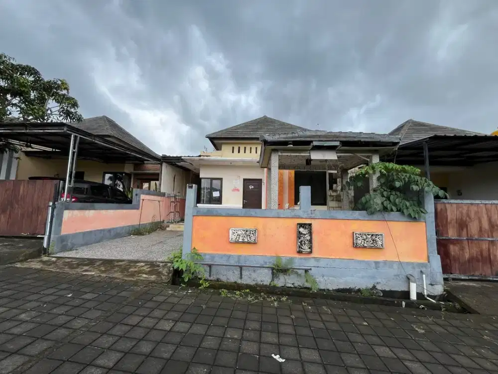 DIJUAL 1 BIDANG TANAH DENGAN TOTAL LUAS 100 M2 BERIKUT BANGUNAN - BADUNG