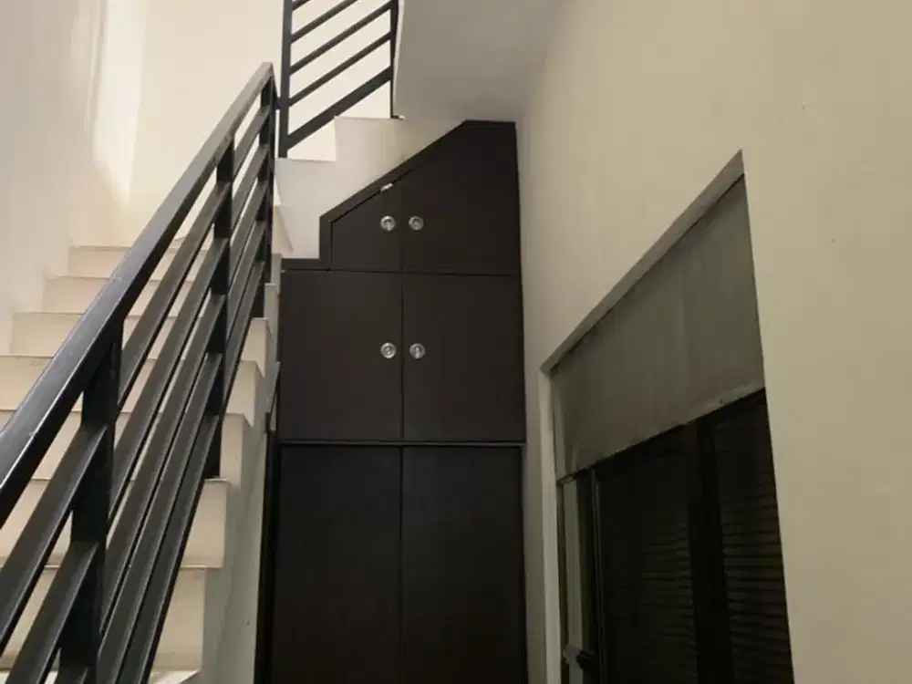 DIJUAL RUMAH di BSD serpong tangerang selatan LN