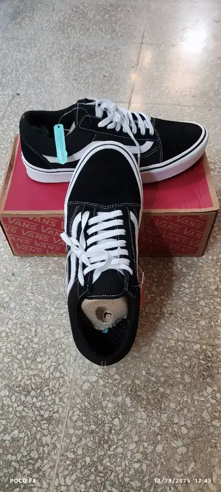 Sepatu Vans comfycush