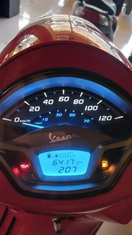 GRESS Vespa LX 125 I-GET Tahun 2023 Dp 5