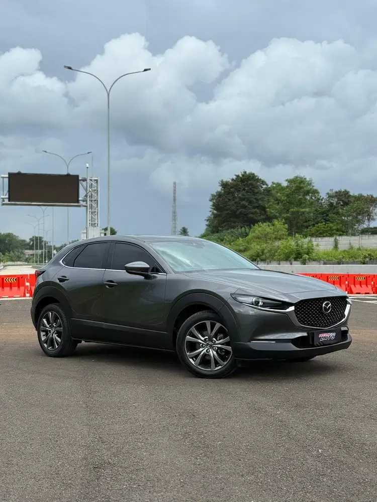 Like New! Mazda CX-30 NIK 2022 Abu Abu Grey