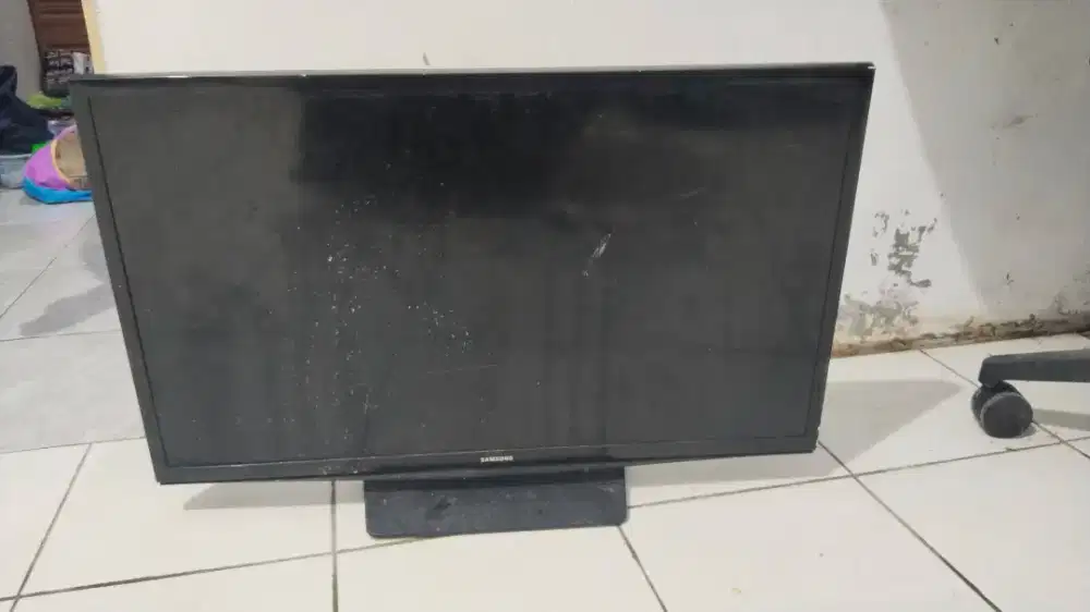 Jual. Tv 32 inch