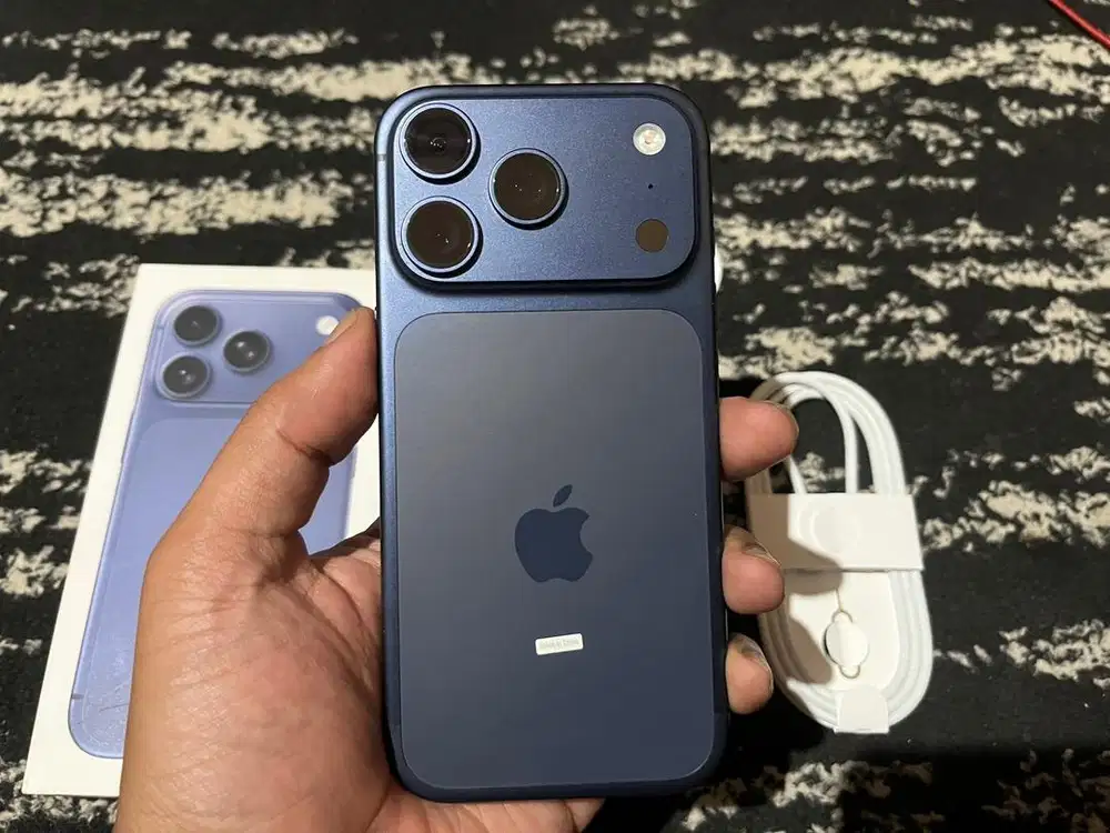 iPhone 17 Pro 256Gb Deep Blue iBox Fullset Ori Mulus Garansi Panjang