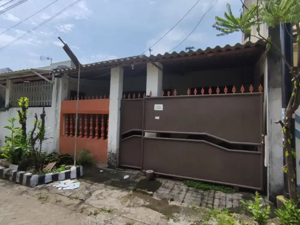 JUAL Rumah Hitung Tanah Darmo Indah Selatan