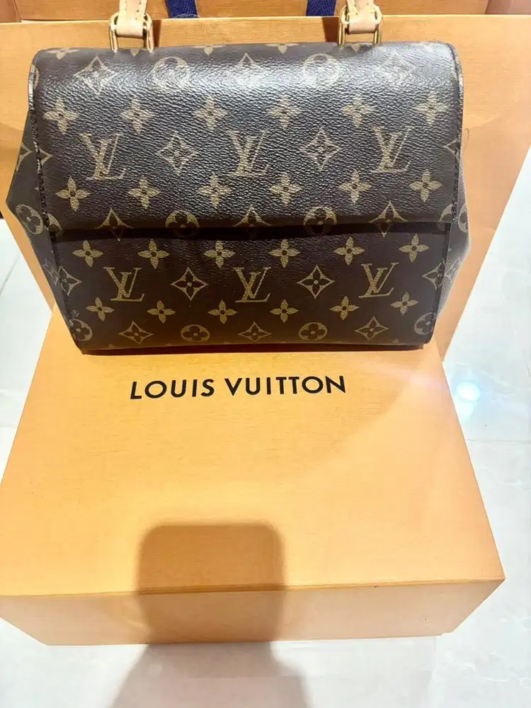 Tas Louis Vuitton bekas
