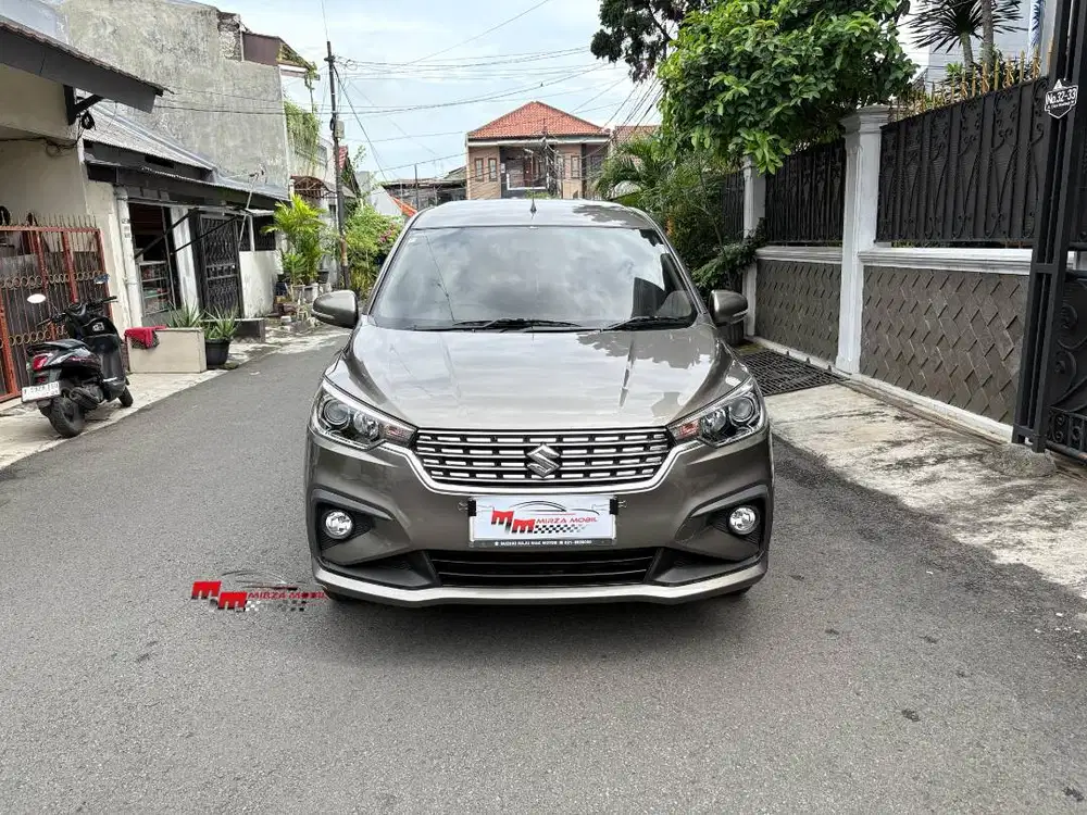 Suzuki New Ertiga GX 1.5 AT 2019 Abu-Abu