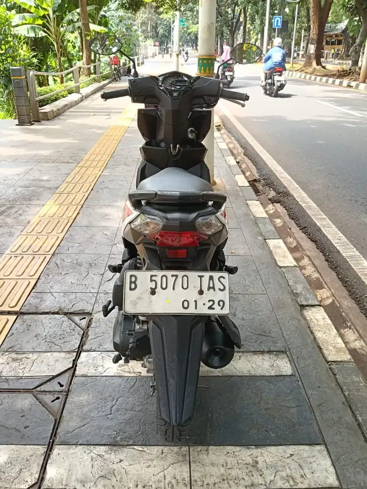 DP MINIM 1.500 CASH KREDIT HONDA BEAT ECO CBS FI THN 2019 PAJAK IDUP