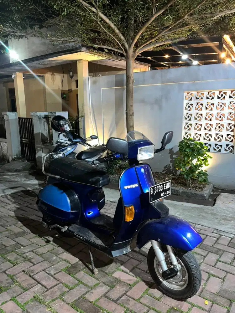 vespa excel 150