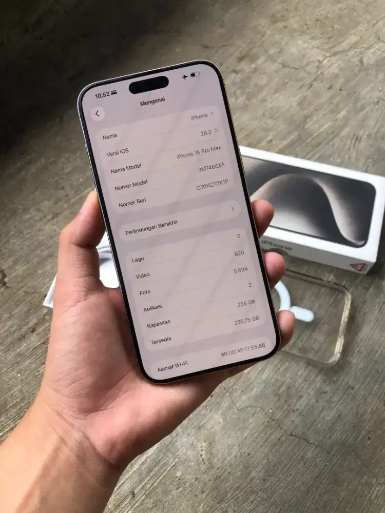 IPHONE 15 PRO MAX 256 fullset original resmi