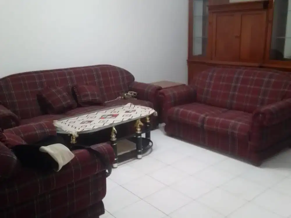 Disewakan Fully Furnish Rumah Setra Duta