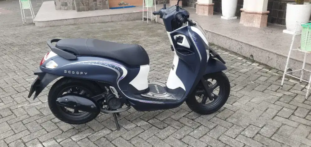 Scoopy 2025( bukan keyless)