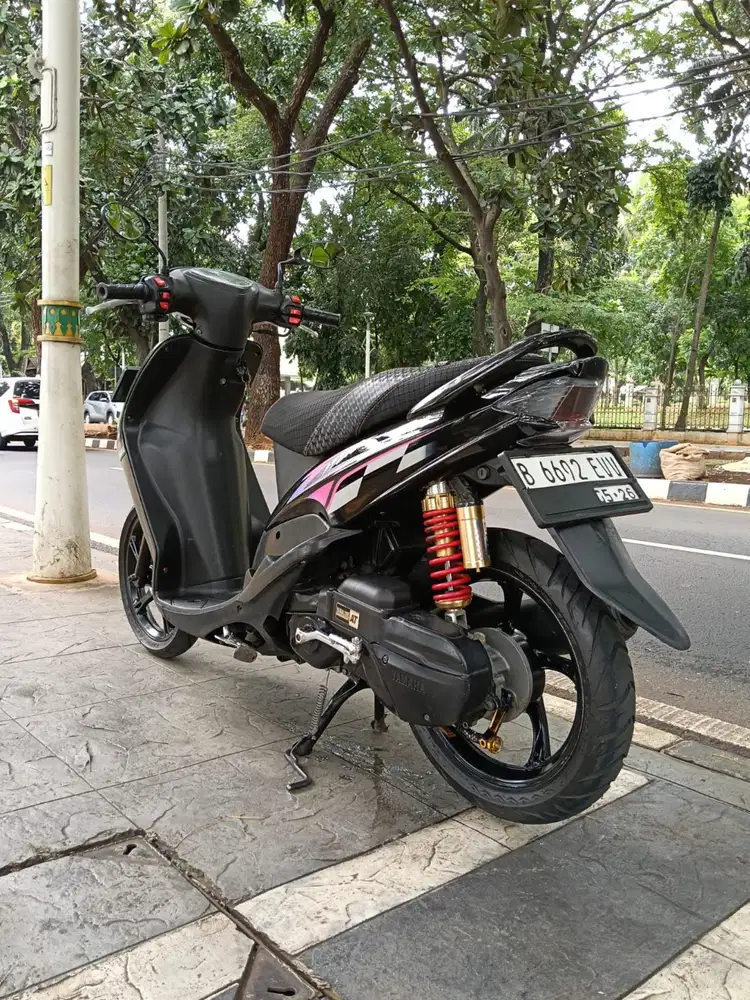 DIJUAL CASH YAMAHA MIO SPORTY THN 2011 PAJAK IDUP