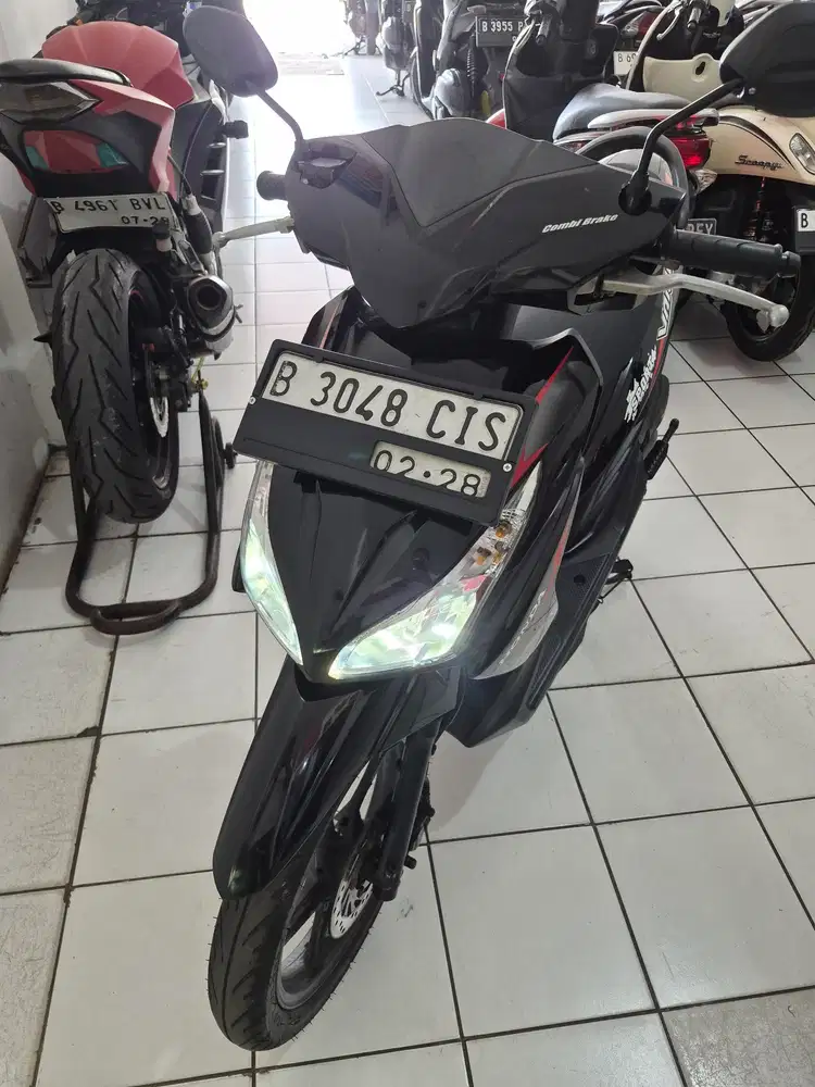 VARIO 110 LED 2018 OKe  cas/ kredit DP 500