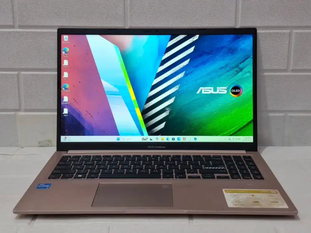 Asus Vivobook  X1502ZA/intel Core i5 1235U/ Ram 16 GB/SDD 512GB/ Touch