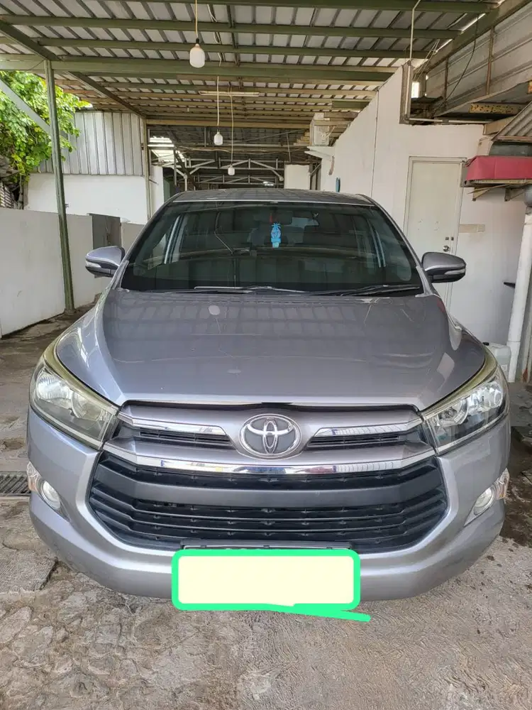 Toyota Kijang Inova Reborn 2.0 V Matic