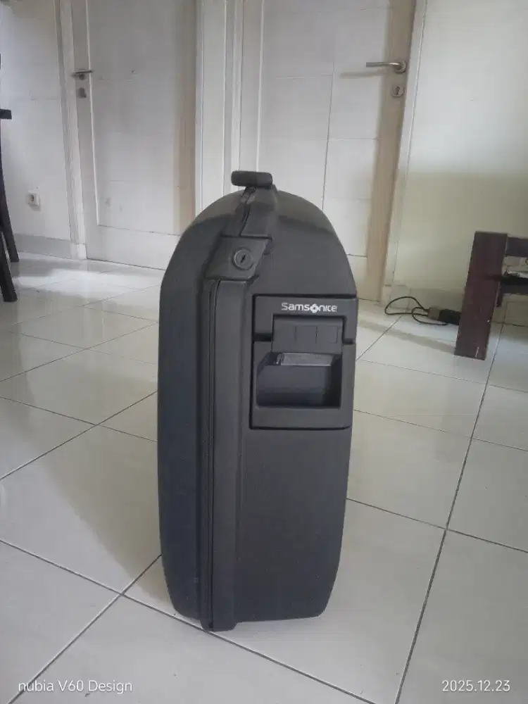 SAMSONITE model vertikal 28 inci