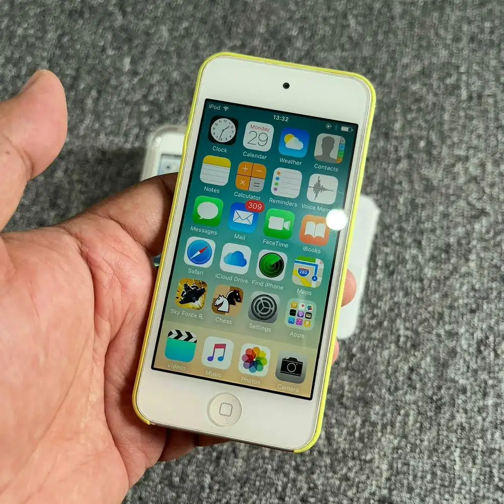 iPod Touch 5 Silver 32GB (Koleksi)