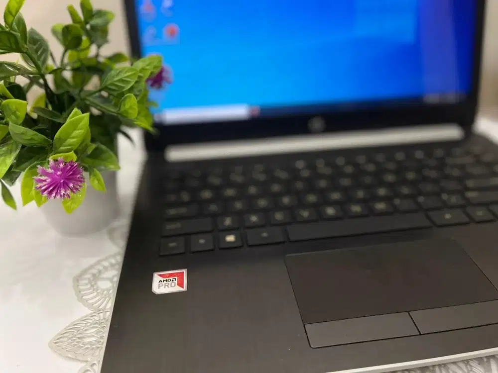 Laptop hp amd9 pro normal bisa cicil