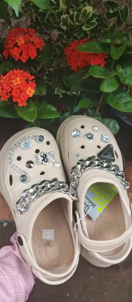 Berbagai macam sendal